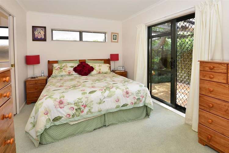 1 Francis Skinner Place Orewa_14