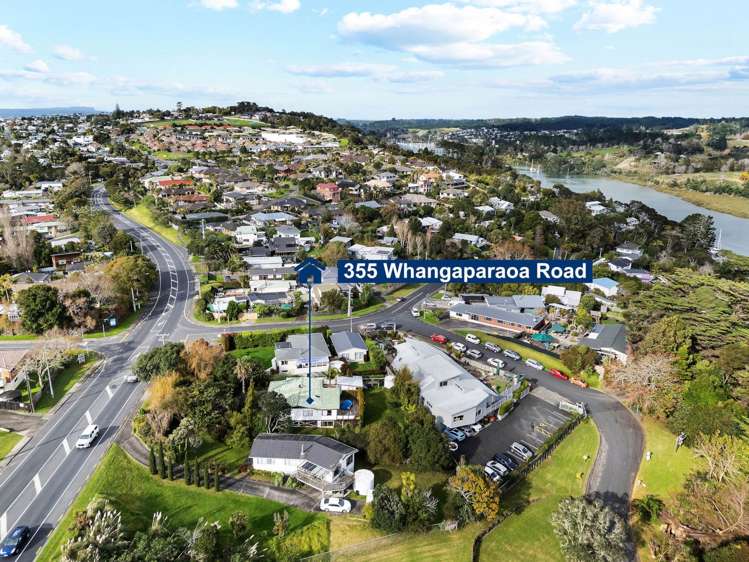 355 Whangaparoa Road Stanmore Bay_3