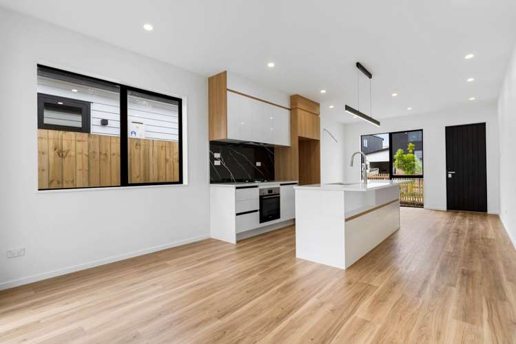 51 Farranfore Road Opaheke_3