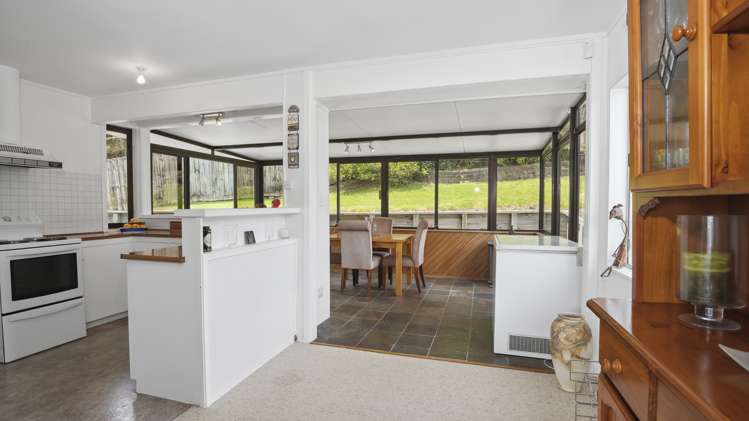 2/17 Dianthus Place Browns Bay_3