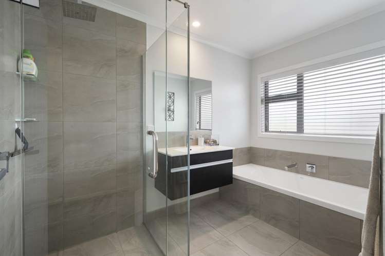 872A Reid Line East Bunnythorpe_2