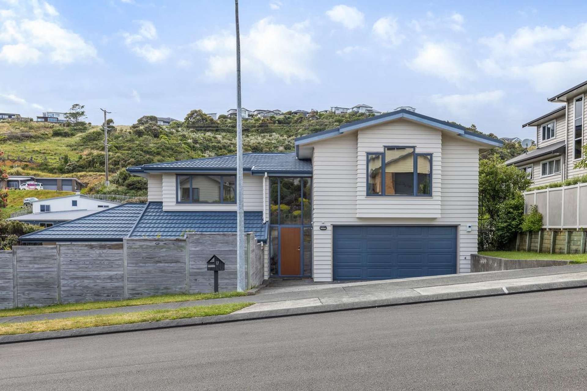 17 Endeavour Drive Whitby_0