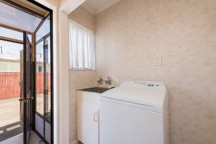 2/14 Black Street Stoke_14