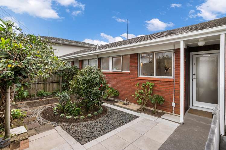 3/32 Fowlds Avenue_0
