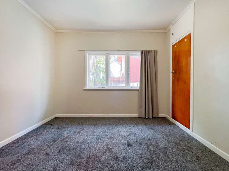 136 Hillsborough Road 1687_5