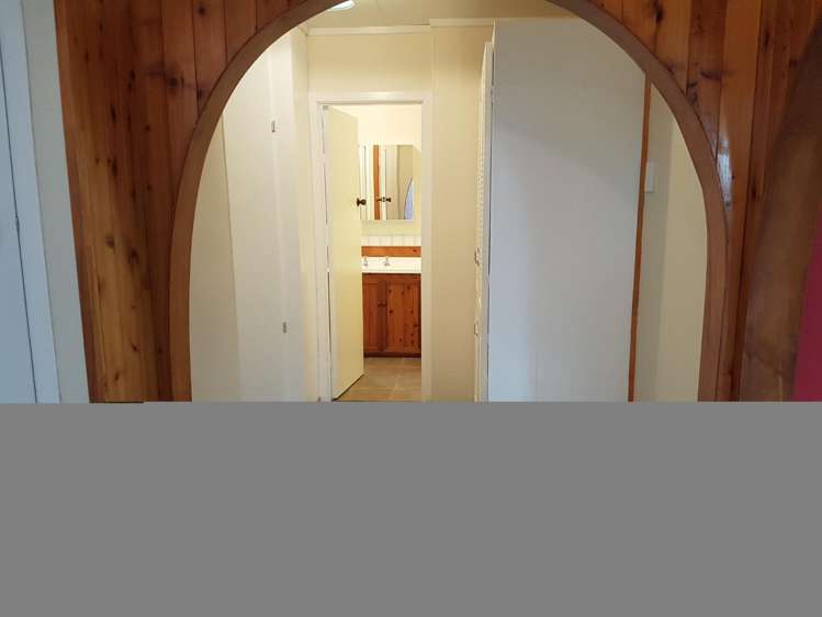 2 Battiscombe Terrace Waitara_24