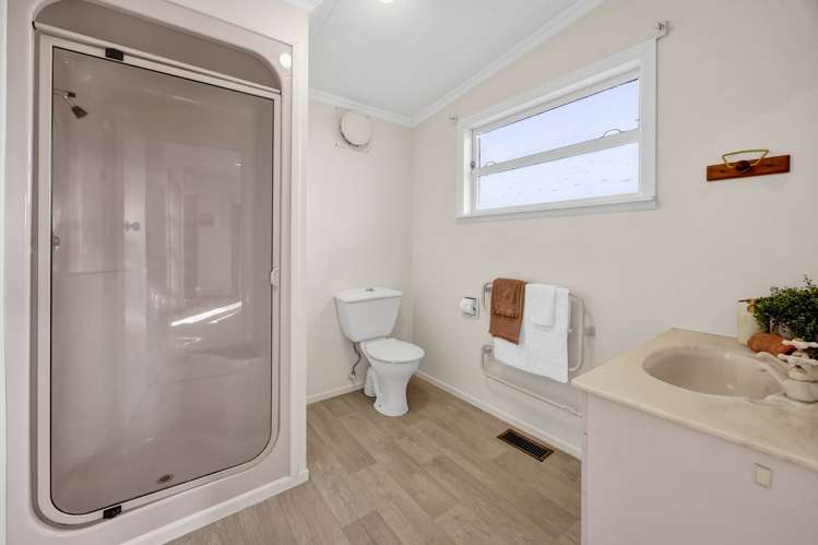 39 Cameron Street New Plymouth Central_18