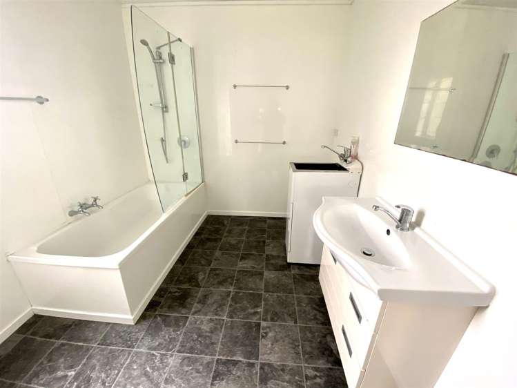 48 Stewart Street Balclutha_8