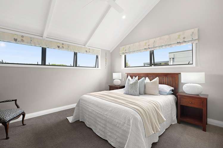 38 Baxter Michael Crescent Cambridge_21