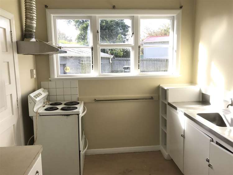 66 May Road Mount Roskill_3