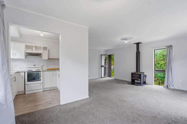 21E View Road Hikurangi_6