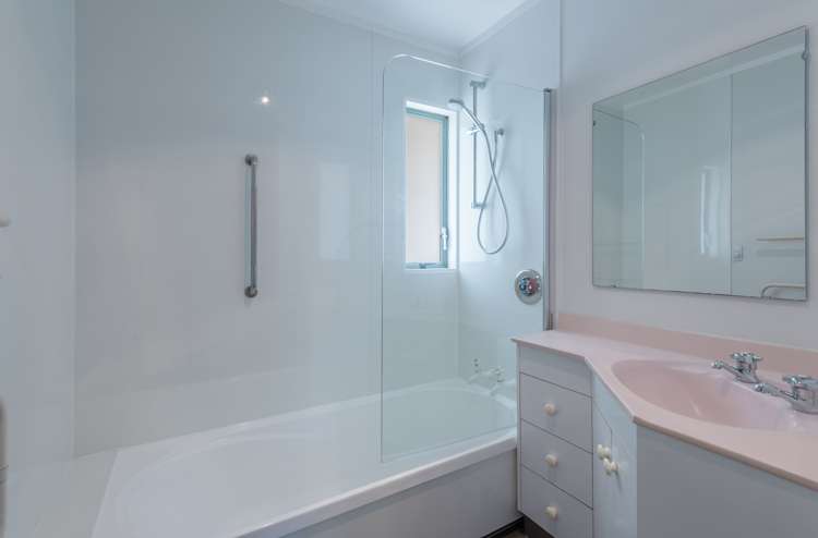 31a Tyree Drive Stoke_14