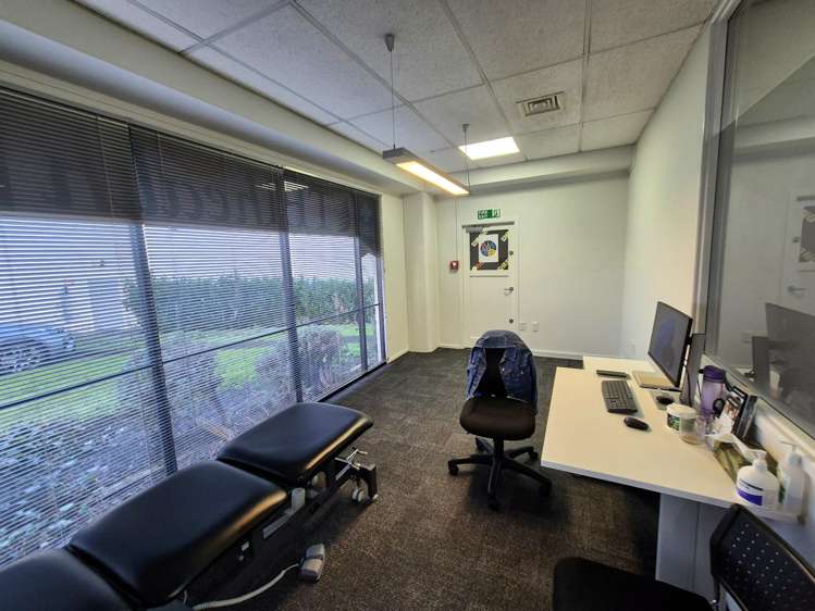 5/287-295 Lincoln Road Henderson_4