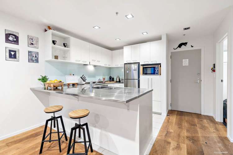 1105/85 Beach Road Auckland Central_5