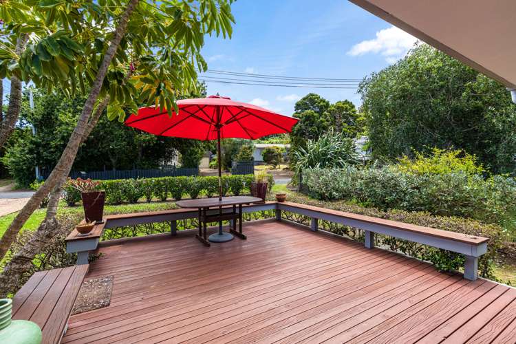 4 Hartley Avenue Onetangi_7