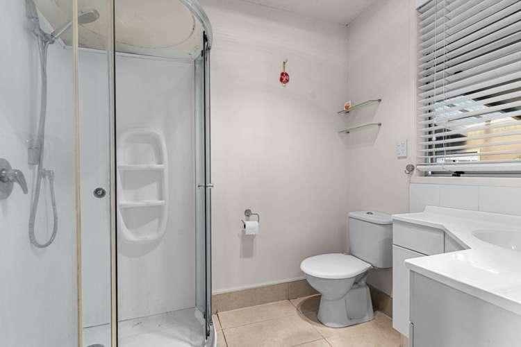 712 One Tree Point Road One Tree Point_17