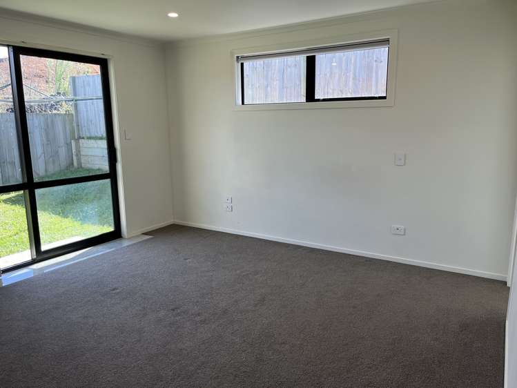 29 Cabourne Drive Glenview_18