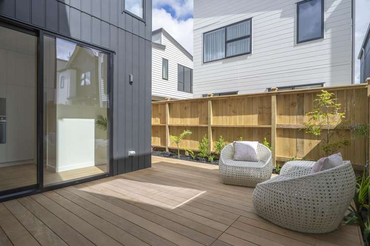 102E Te Oneroa Way Long Bay_15