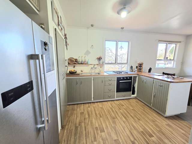 253 Homestead Road Weston_2