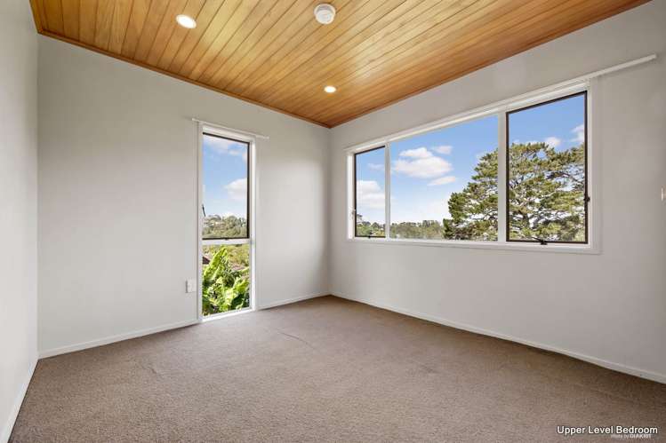 56 Canberra Avenue Lynfield_13