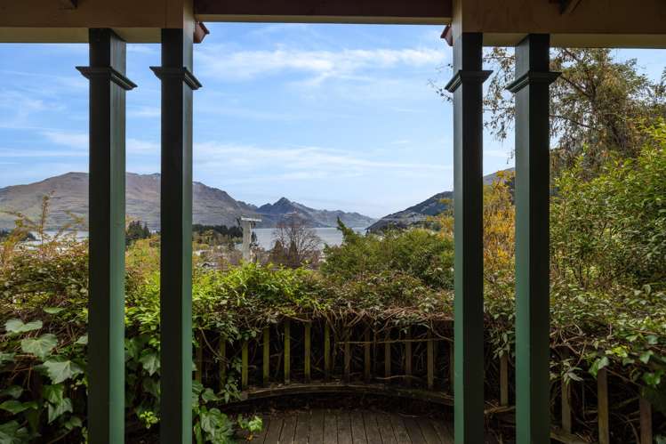 61 Hallenstein Street Queenstown_22