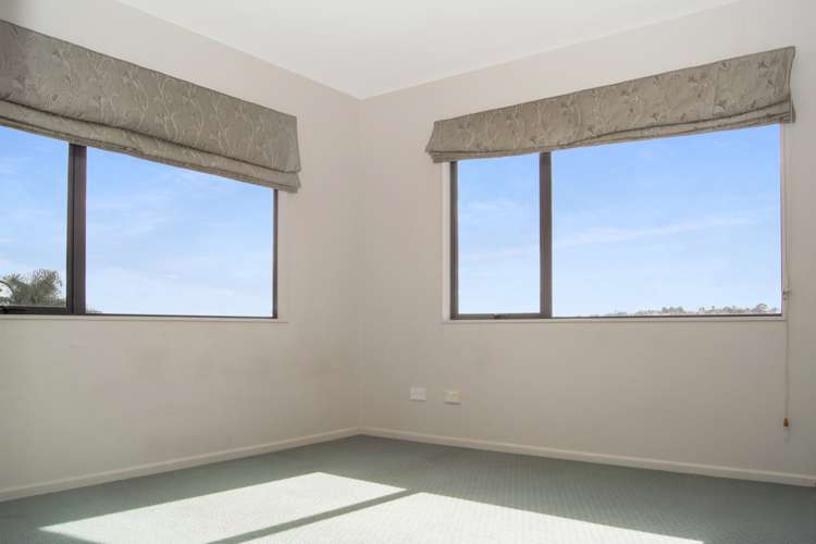 37 Sapperton Drive Henderson_13