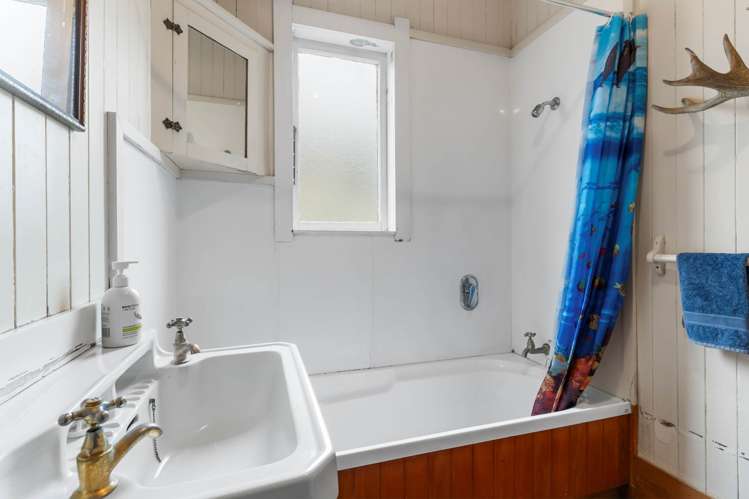 16 Fifth Avenue Mt Albert_6