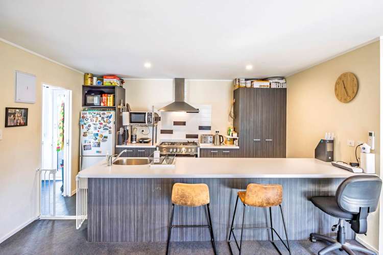 41 Ashgrove Road Mangere_28