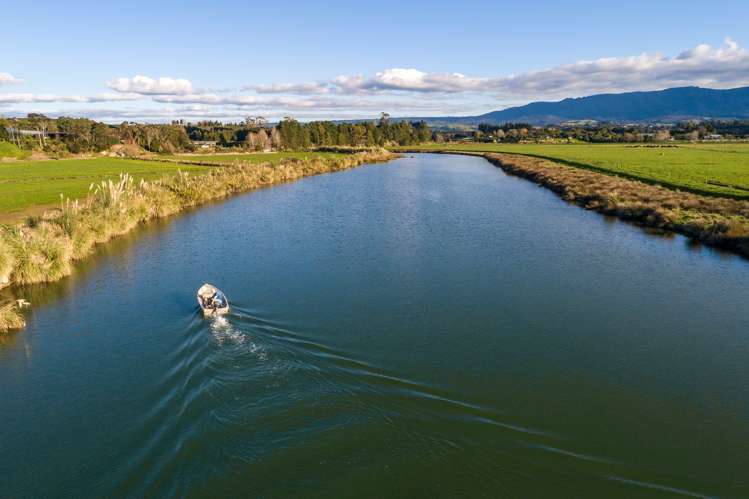 24 Banks Drive Aongatete_5