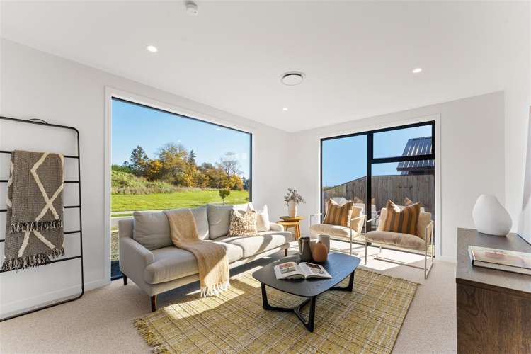 34 Greenway Crescent Richmond_16