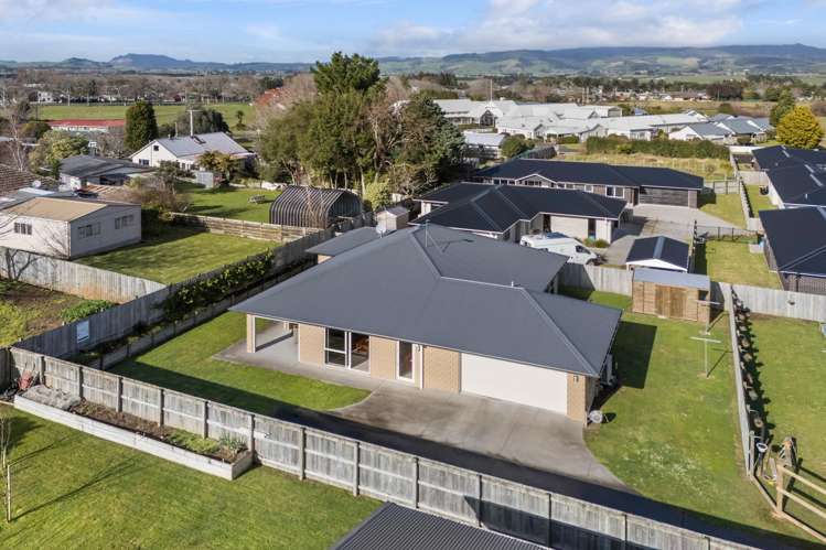 8B Carrick Robertson Place_1