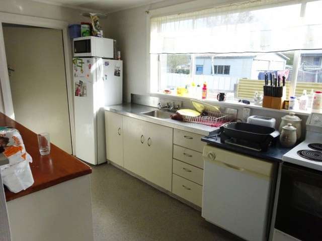 222 Clayton Road Pukehangi_3