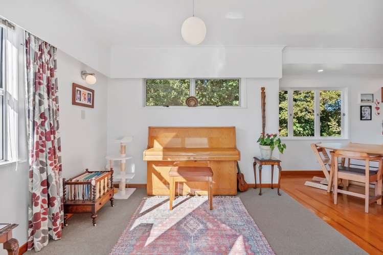 24 Kowhai Park Road Maunu_8