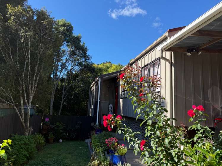 3/96a Verbena Road Birkdale_0