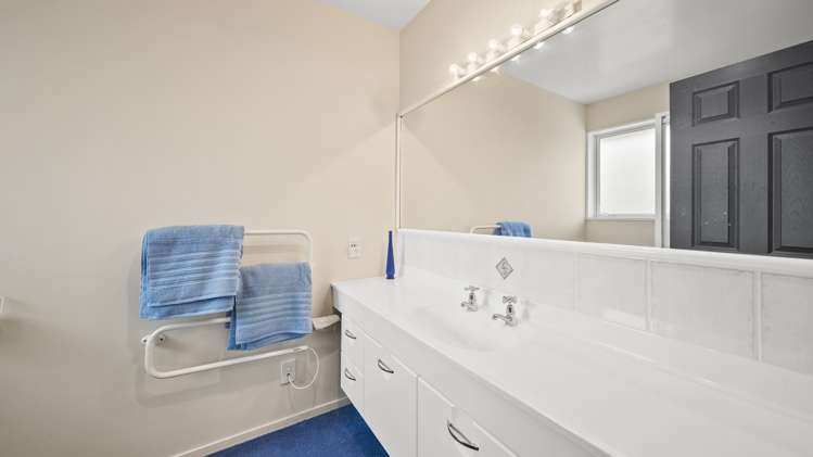 52 Bella Rosa Drive Hei Hei_11