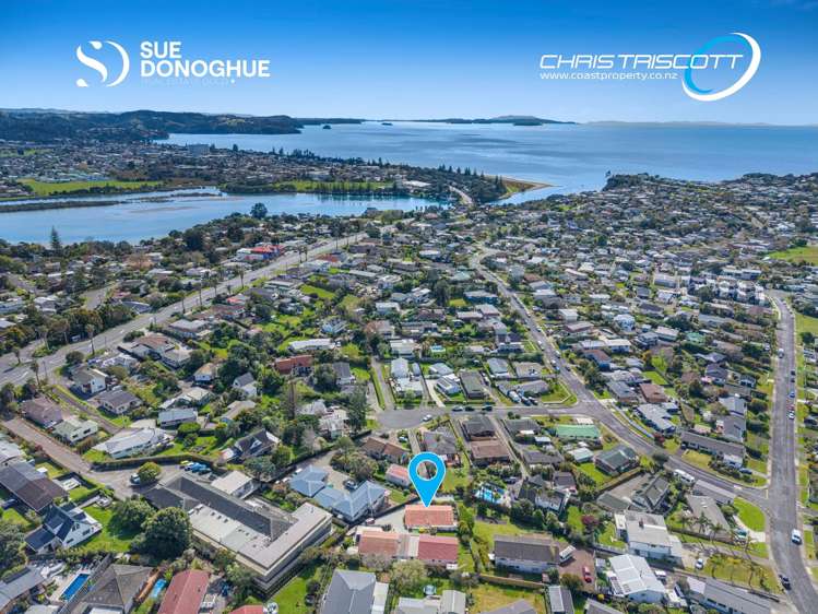 12A Eagle Place Red Beach_27