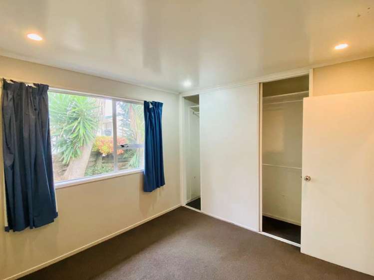 14a Target Road Totara Vale_10