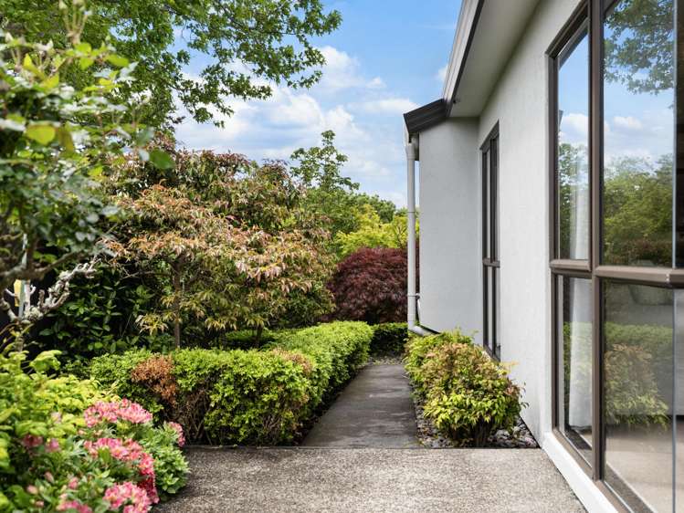 2/63 Fancourt Street Meadowbank_8