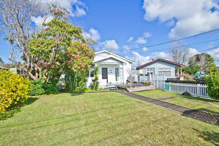 5 Clayburn Road Glen Eden_13