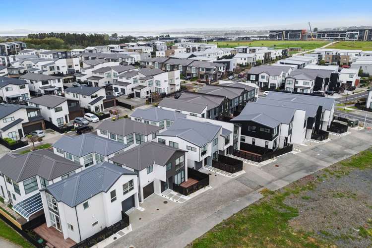 16 Mihi Lane Hobsonville_16