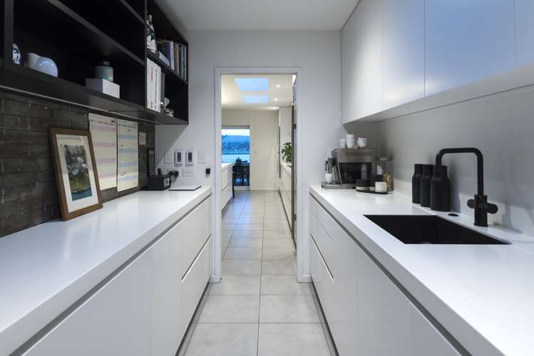 81 Fisher Parade Sunnyhills_24