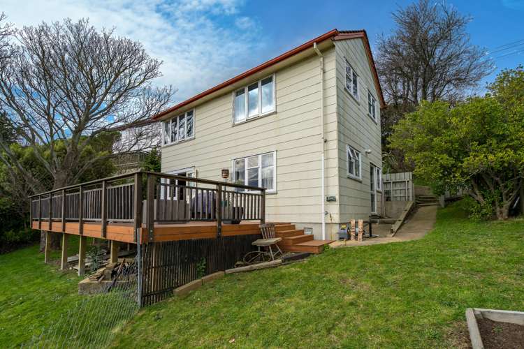 42 Columba Avenue Calton Hill_16