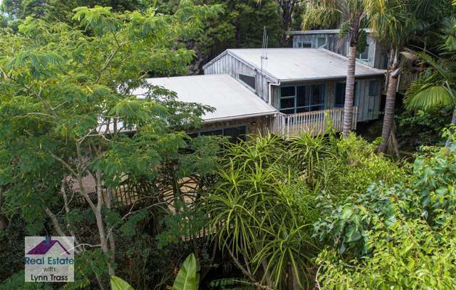Sitting Tenant Could Stay – E/Over $769,000