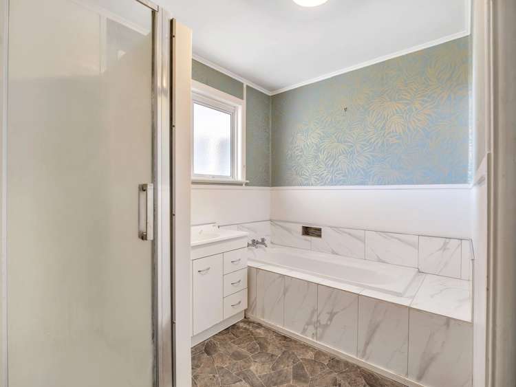 29 Cobham Drive Kawerau_13