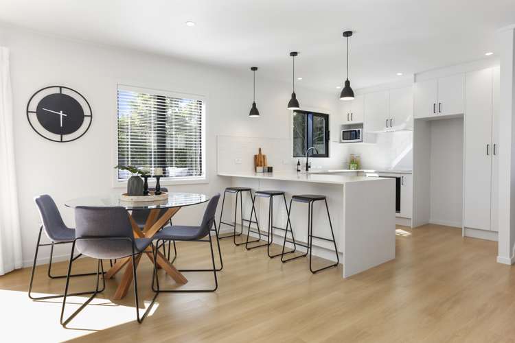 13 Davita Place Farm Cove_10