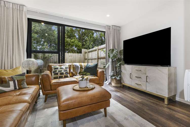 18 Tokai Place Glen Eden_5