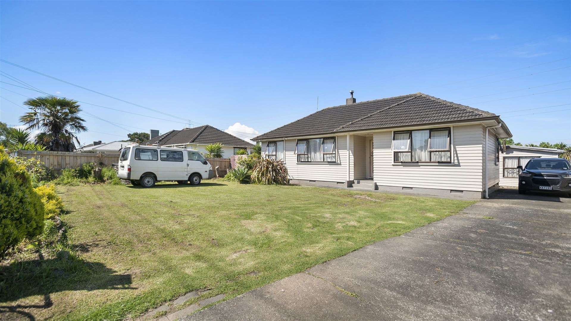 14 Fisher Crescent Otara_0