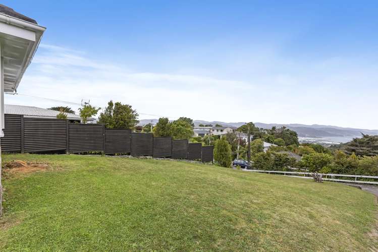 197 Miromiro Road Normandale_13