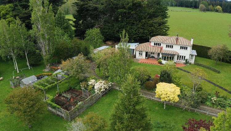 282 Mckenzie Road Winton Surrounds_14