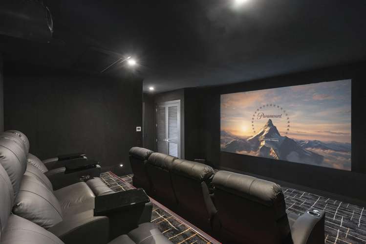 76 Bramley Drive Farm Cove_29